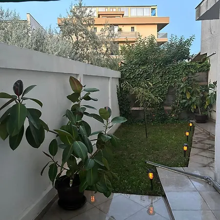 Apartment Gardensea Mamaia Nord